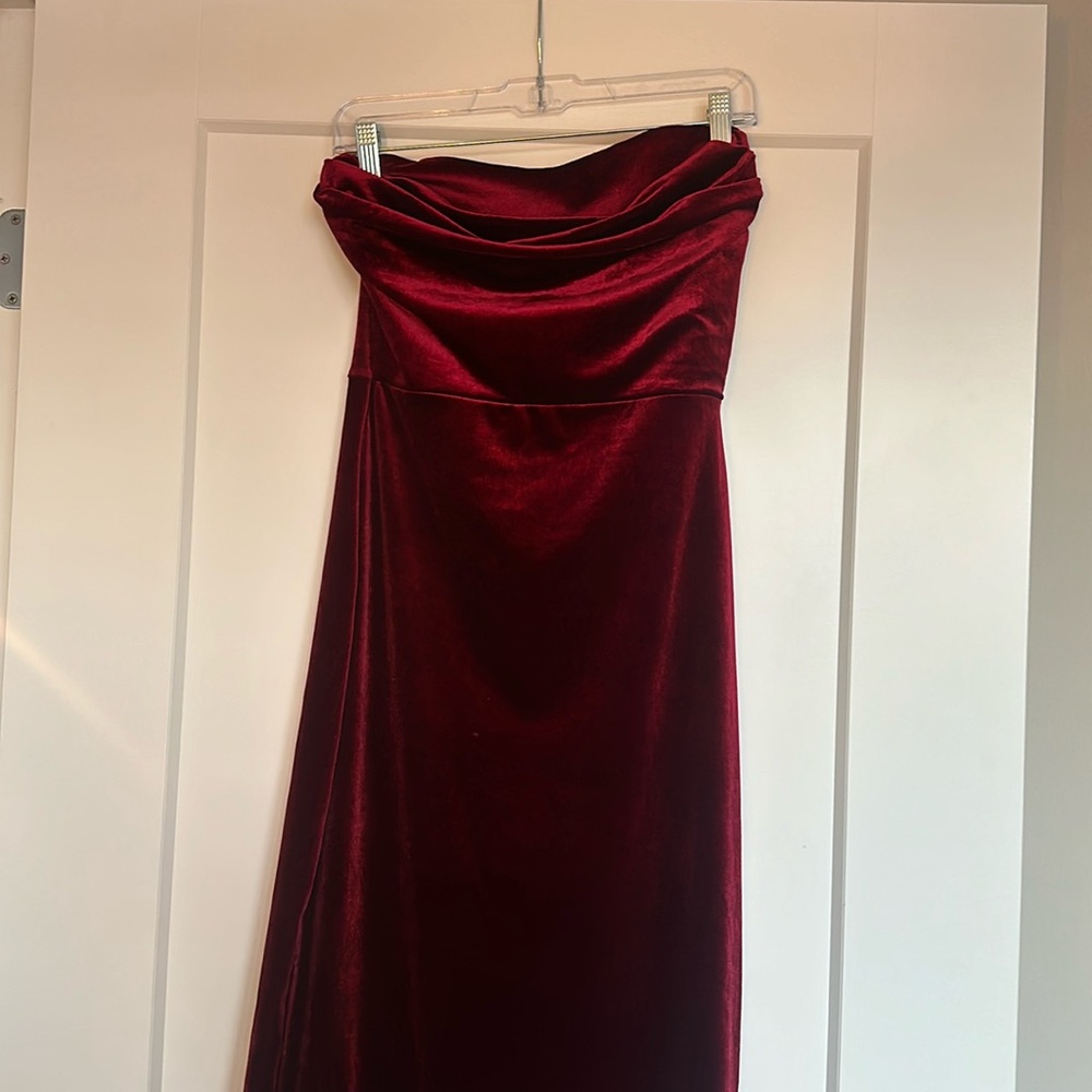 Burgundy velvet midi dress